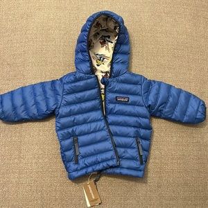 Patagonia Baby & Toddler Outerwear - Baby Reversible Down Hoody - Dyno White